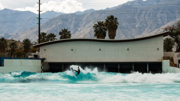 SurfLoch Creates First Waves In Palm Springs, USA